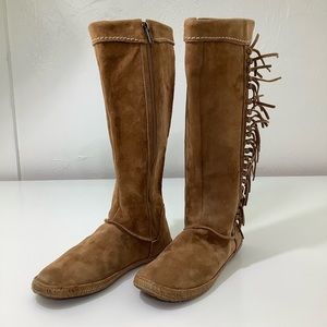 UGG mammoth fringes tall leather zippered camel color moccasins boots size 7